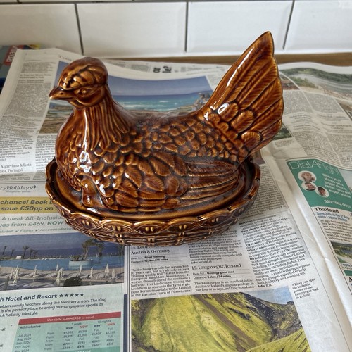 Portmeirion chicken egg holder - chicken,