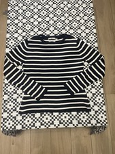 Great condition Tommy Hilfiger black & white ladies jumper in size M