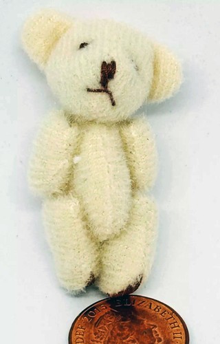 Dolls house soft cloth white - dolls,