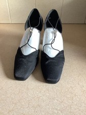 LADIES-MOOTSIE TOOTSIE BLACK SATIN EVENING SHOES-US SIZE 8-UK SIZE 6-NWOT