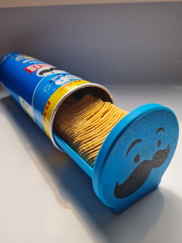 Pringles crisp slider - and, lid