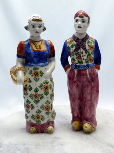 Pair delftware coloured - of,