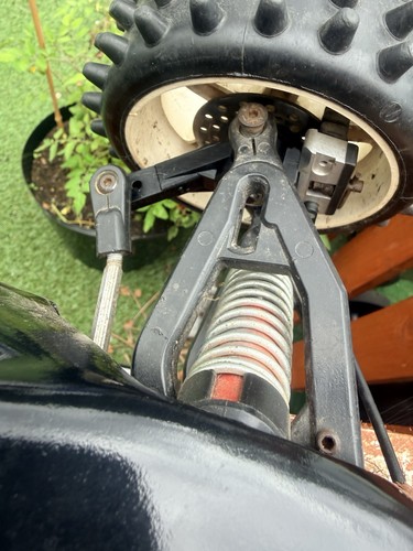 Scale petrol front hubs - 1/5,
