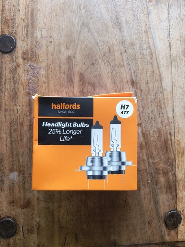 Headlight bulbs 477 - h7,