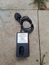 Wickes Battery Charger Black 14.4 Volt SKU 506 651