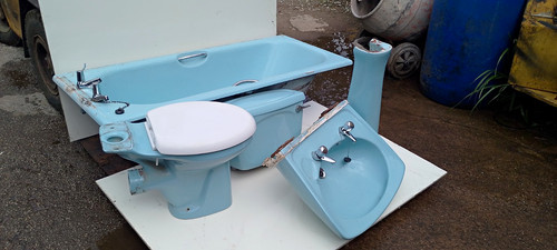 Piece blue bathroom - 4-piece,
