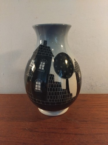 Moorland pottery burslem vase - pottery,