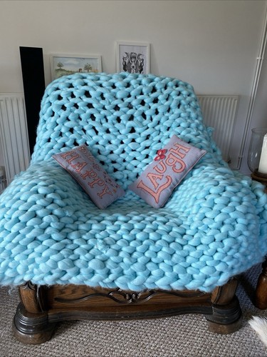 Large arm knitted - arm, blanket