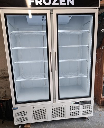 Polar commercial display - commercial,