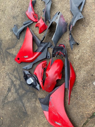 Honda cbr125 fairings side - cbr125,