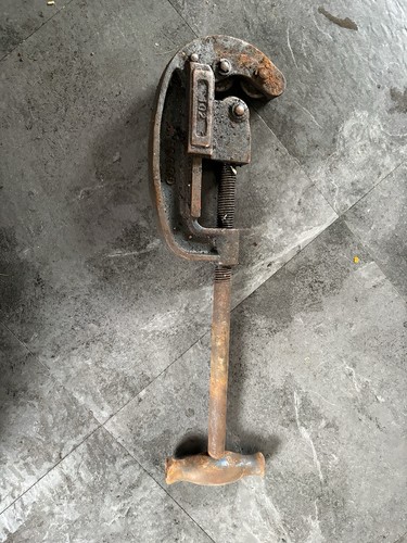 Vintage record 102 pipe - vintage,