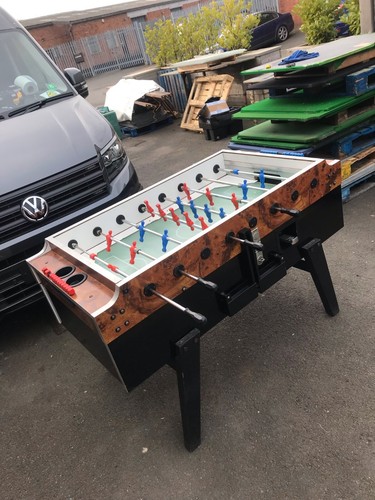 Refurbed football table coin - table,