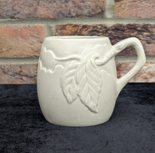Clarice Cliff Leaf Design Mug