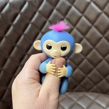 WowWee Fingerlings Monkey in