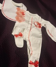 Newborn Babygirls Babygrow Hat And Bib Set Hand Embroidered Romany hospital