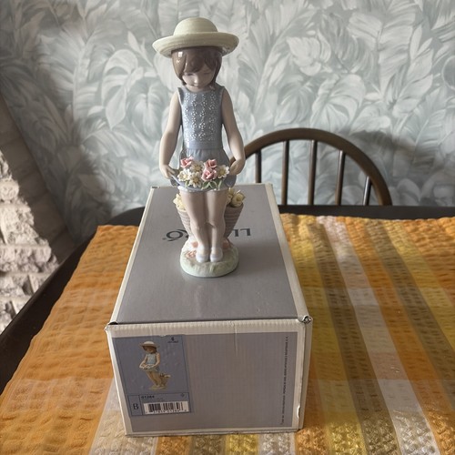 Lladro figurine 1284 - lladro, no
