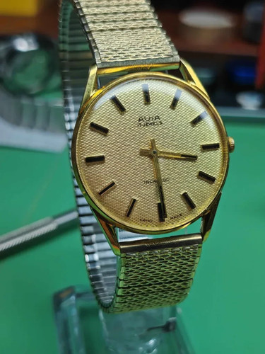 Vintage avia jewel incabloc - vintage,