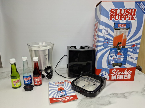 Slush puppie machine - puppie, box