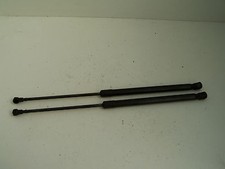 Vw Passat Estate pair of tailgate lifting struts (2001-2005)