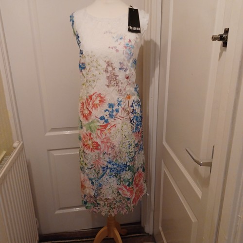Lacy floral sleeveless dress - floral,