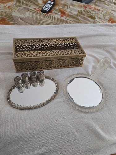 Vintage gold filigree - filigree, lipstick