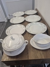 Legendary Noritake Dinner Plates And Vegetable Bowl 1983