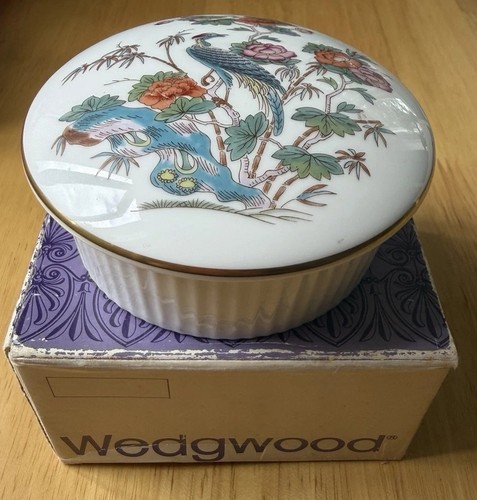 Vintage wedgwood kutani crane - vintage,