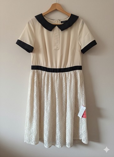 Holly willoughby lace dress - lace,