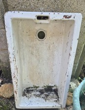 BELFAST SINK GARDEN PLANTER  /