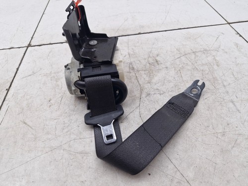 Vauxhall astra rear seat - rear, belt