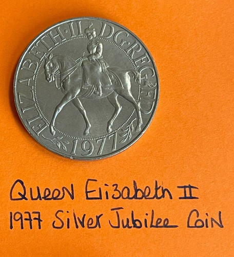 Queen elizabeth 1977 - queen,