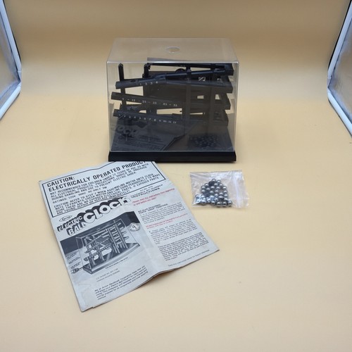 Vintage arrow time - time, machine