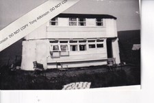 EAST HAM CORPORATION TRAMWAYS - CONVERTED TRAM @ NEWHAVEN - PHOTO - #REF. B18339
