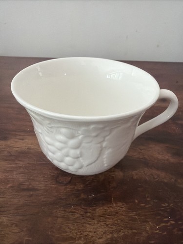 Wedgwood strawberry vine - wedgwood,