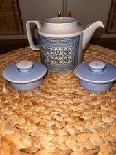 Hornsea Tapestry Teapot with 2
