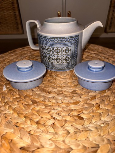 Hornsea tapestry teapot with - hornsea, 2