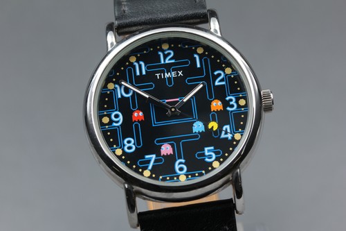 Near mint timex pac man - timex, pac-man