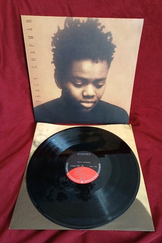 Tracy chapman debut vinyl - tracy,