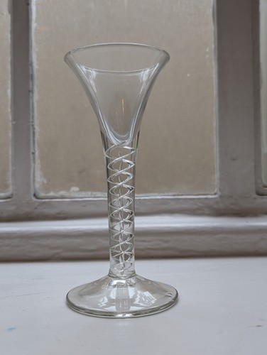 Georgian style trumpet bowl - style,