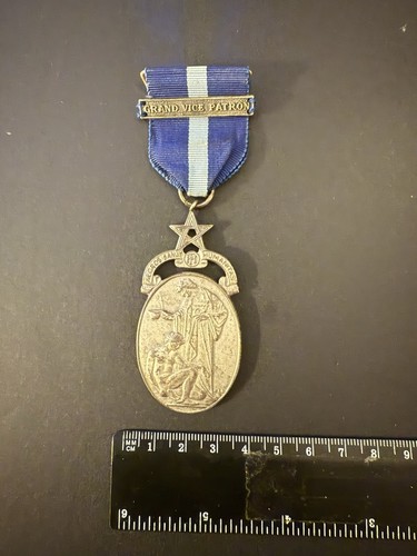 Hfam grand vice patron medal - grand,