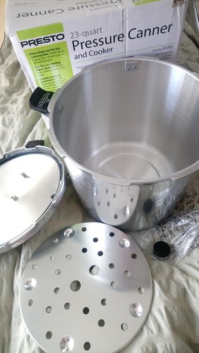 New presto pressure - , canner