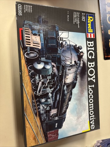 Revell train kit locomotive - train,