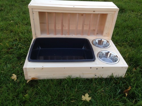 Rabbit hay feeder - hay, /