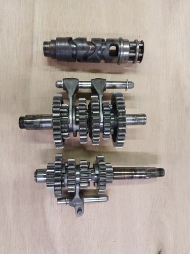 Yamaha 175 complete gearbox - ty,