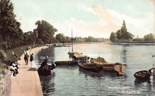 POSTCARD  - KINGSTON UPON