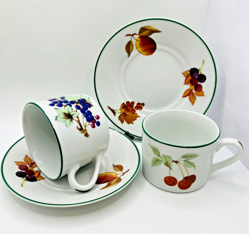 Two vintage royal worcester - royal,
