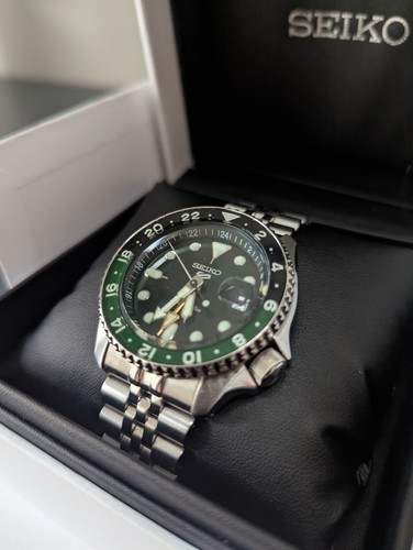 Seiko sports skx gmt - 5,