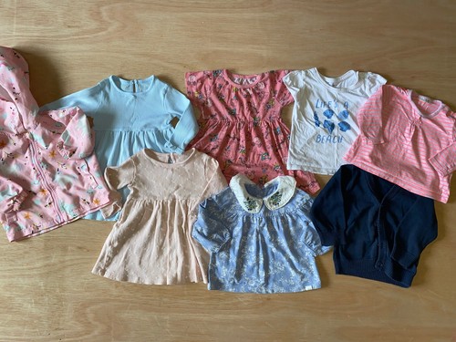 Girls bundle months - 6-9,