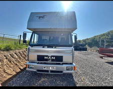 MAN 7.5T 3x Horse Lorry with living (Not tilt Cab)