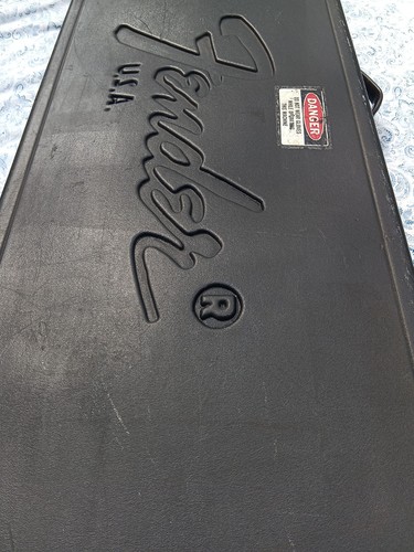 Fender bass guitar hard case - hard,